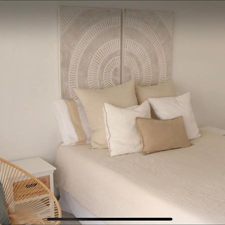 Beach Studio Juan Les Pins Apartment Antibes Luaran gambar