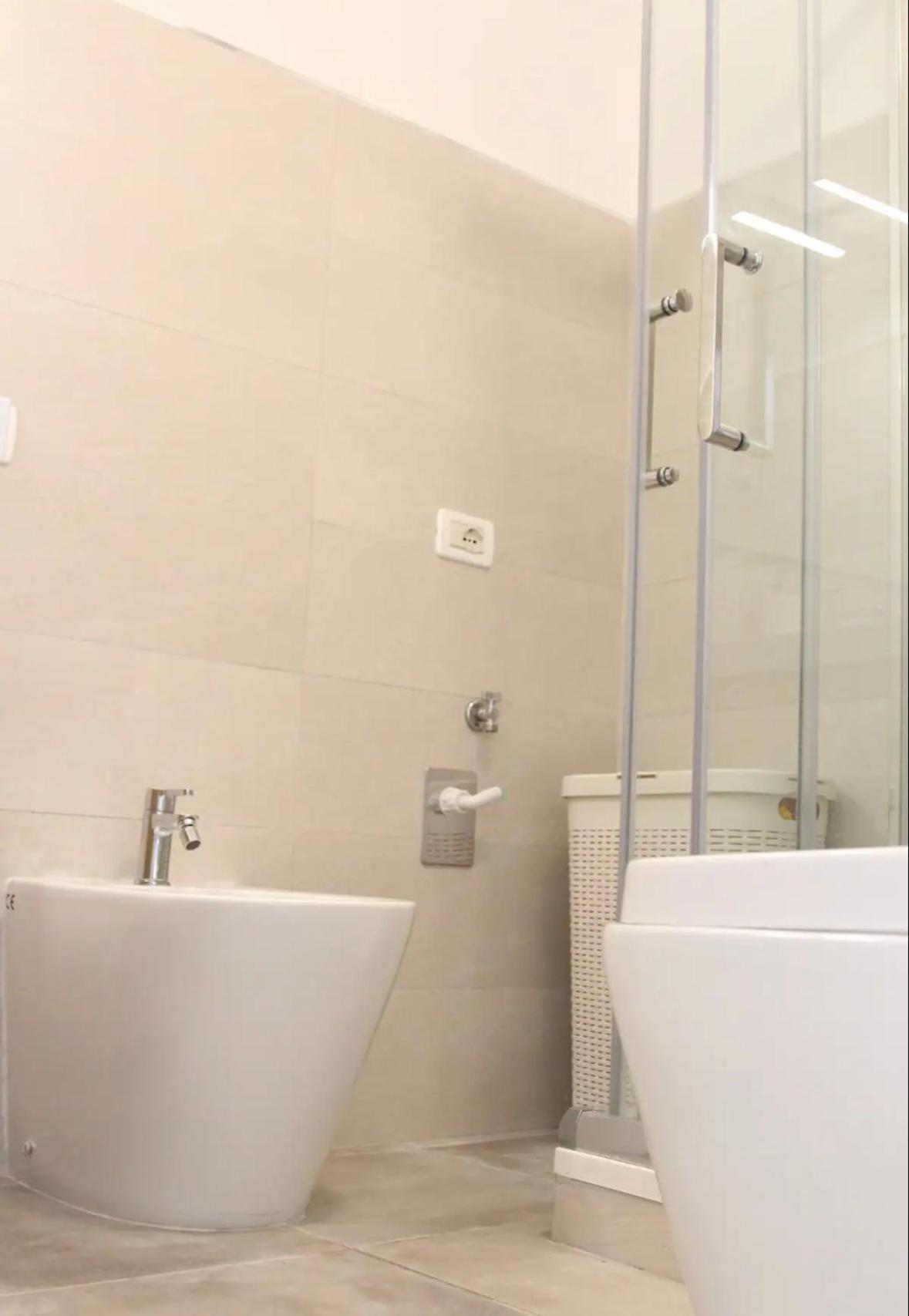 Beach Studio Juan Les Pins Apartment Antibes Luaran gambar