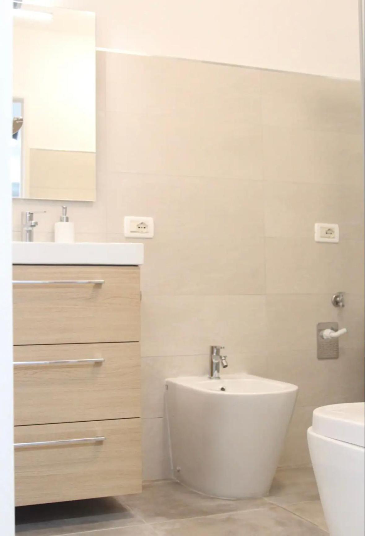 Beach Studio Juan Les Pins Apartment Antibes Luaran gambar