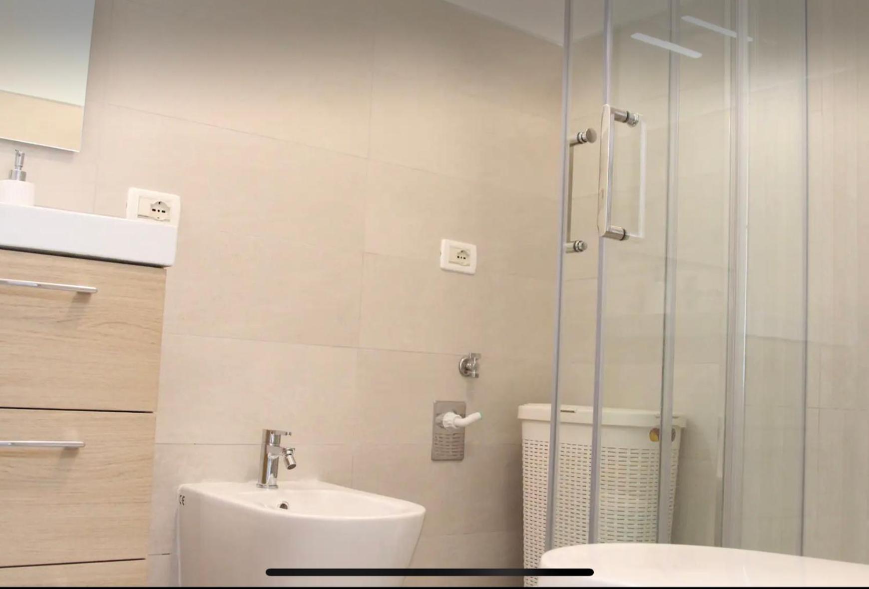 Beach Studio Juan Les Pins Apartment Antibes Luaran gambar